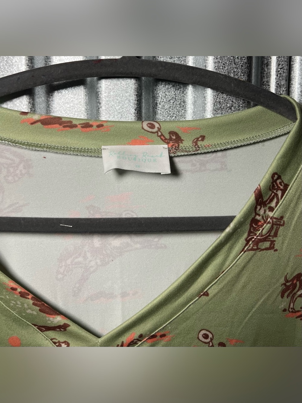 Rolling Ranch Boutique Western Print Long Sleeve Top 3X NWOT - Picture 2 of 4